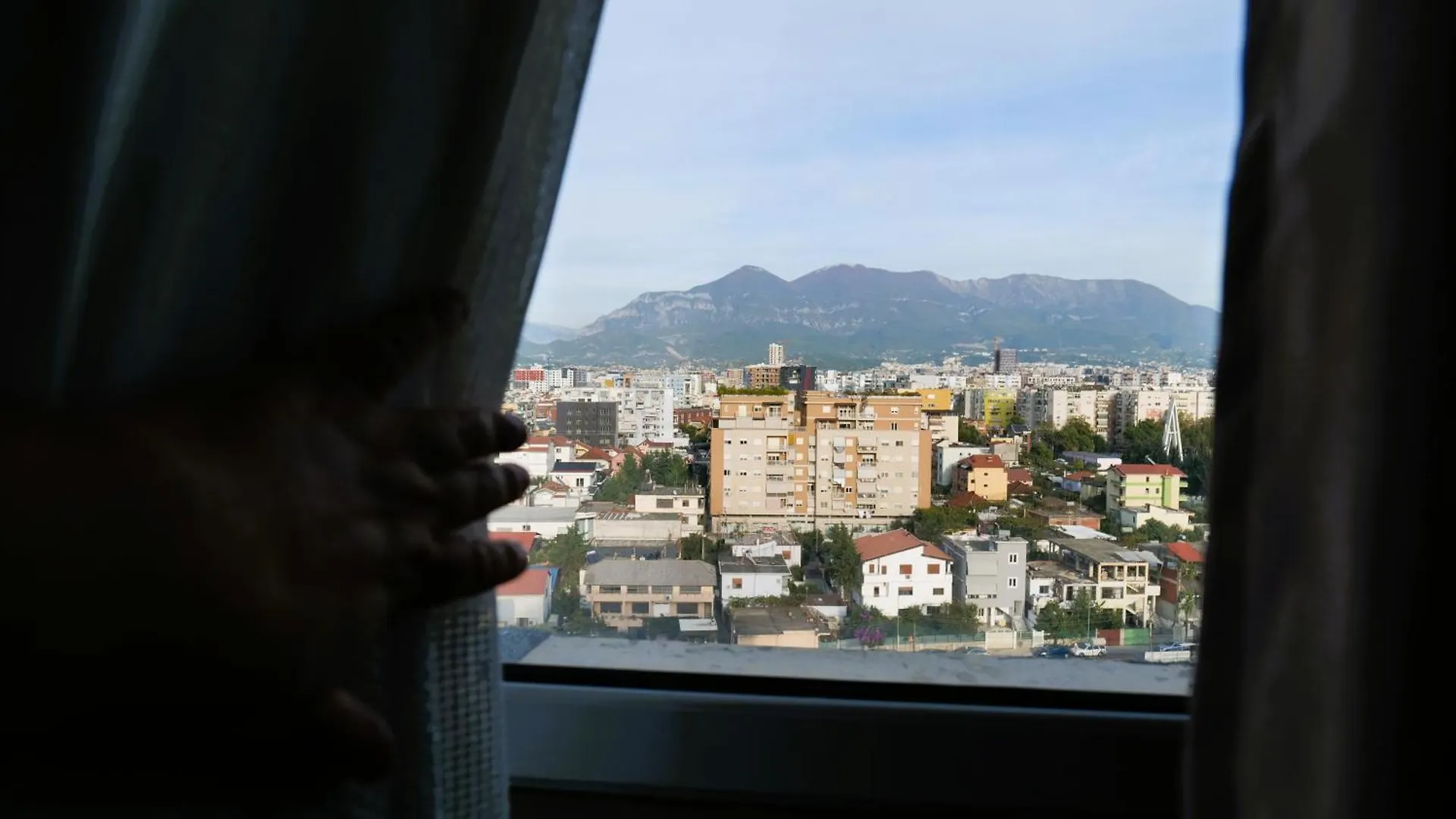 Tirana View Spacious Apartment 07